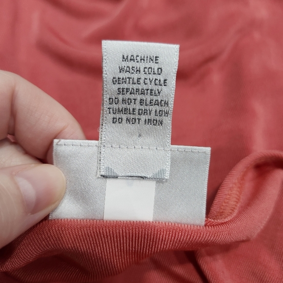 Chico's Travelers Womens Sleeveless Top Size 2 (L/12) Mauve Slinky Stretch Flowy - Picture 6 of 6